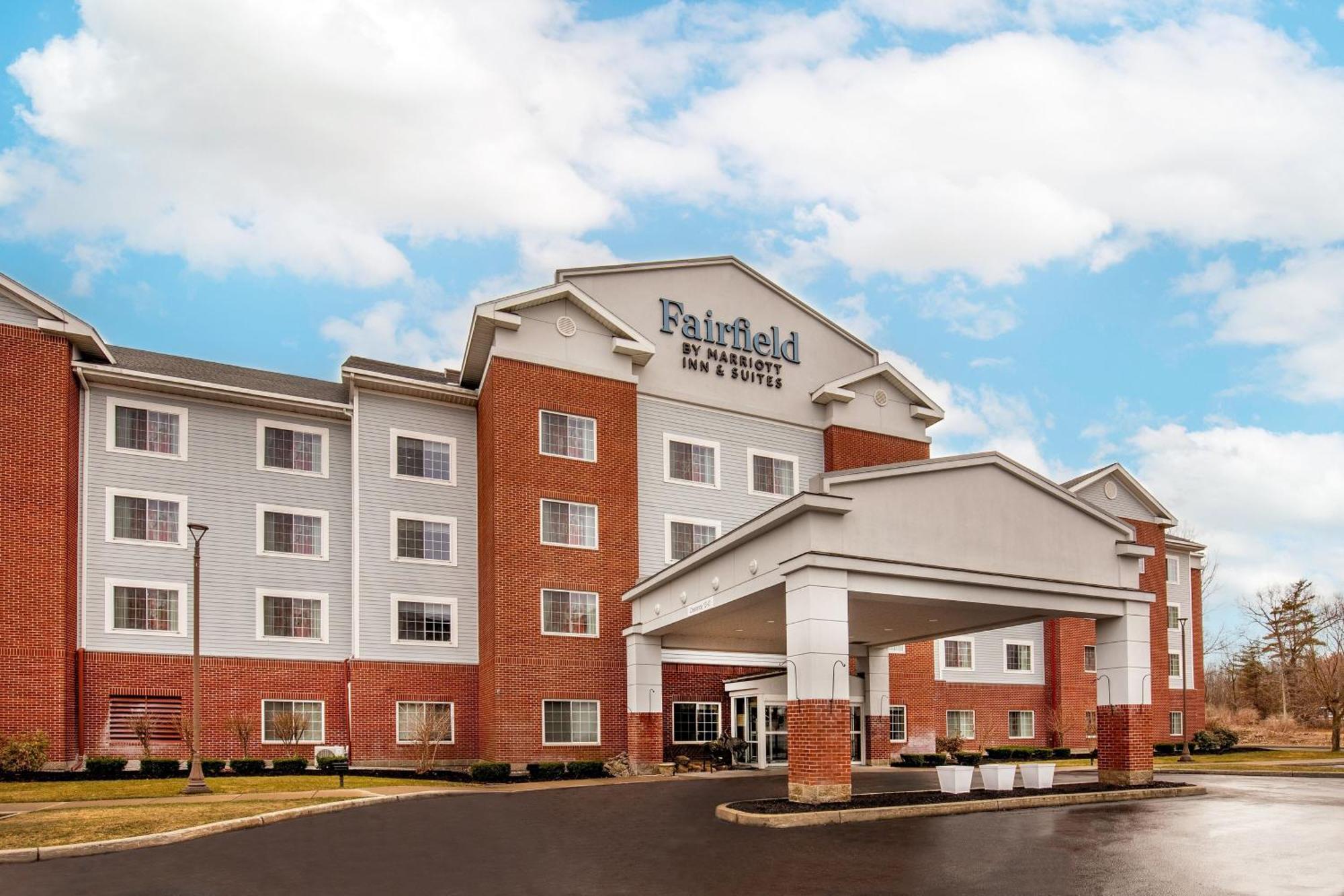 Fairfield Inn & Suites By Marriott Saratoga Malta Eksteriør billede